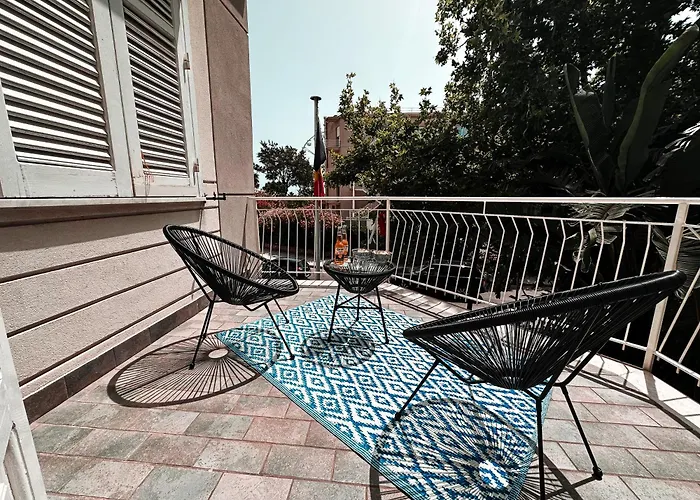 Palace - SeparateVilla